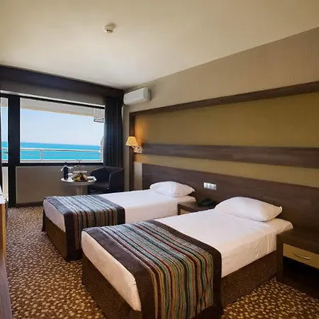 Hotell Jasmine Beach 5*