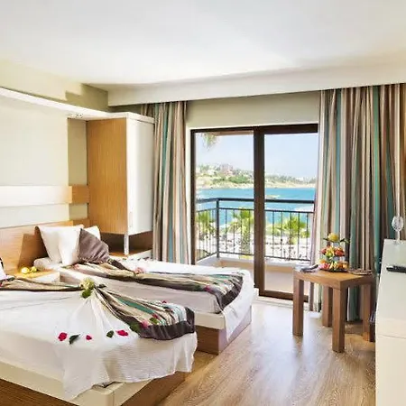Hotel Jasmine Beach 5*
